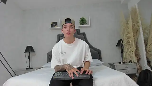 Snapshot of wesley_boyy_ chatting on May 2026 08:13:02 PM wesley boyy online show from May 2026 08:13:02 PM