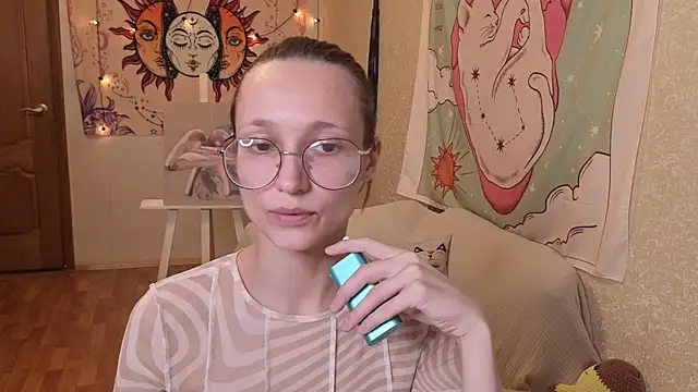 stella naughty online show from July 2026 07:33:02 PM