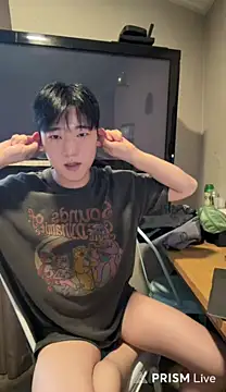 Snapshot of k-kinky chatting on July 2026 10:25:01 AM k-kinky online show from July 2026 10:25:01 AM