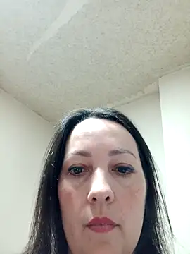 Snapshot of zupita0305 chatting on June 2026 06:35:02 PM zupita0305 online show from June 2026 06:35:02 PM