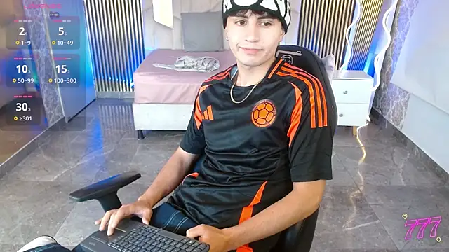 Snapshot of Kyler_tay chatting on July 2026 12:14:02 PM Kyler tay online show from July 2026 12:14:02 PM