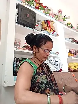 Snapshot of Cut_payi chatting on July 2026 04:37:02 AM Cut payi online show from July 2026 04:37:02 AM