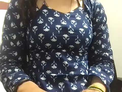 Snapshot of Avneet_ chatting on June 2026 06:16:01 AM Avneet online show from June 2026 06:16:01 AM