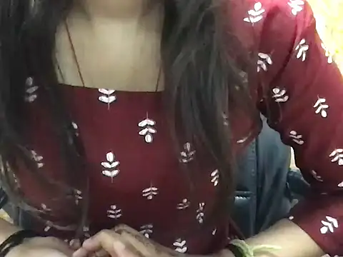 Snapshot of Avneet_ chatting on June 2026 07:03:01 AM Avneet online show from June 2026 07:03:01 AM