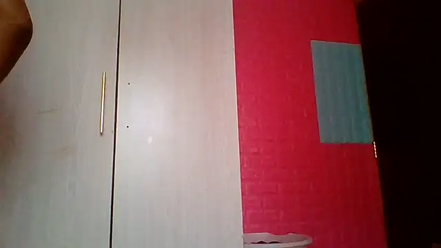 thaisleen online show from July 2026 01:32:01 PM