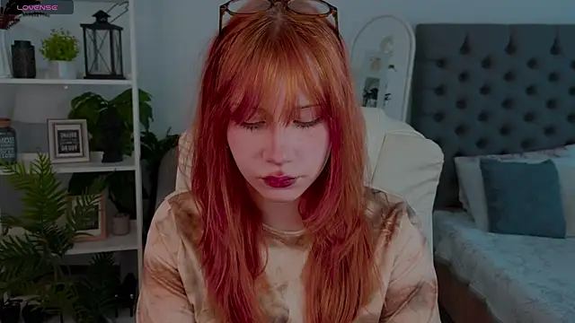 Snapshot of Fleur_Fox chatting on May 2026 09:38:01 AM Fleur Fox online show from May 2026 09:38:01 AM