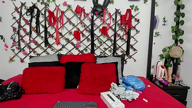 kimmy wold online show from June 2026 01:17:02 PM