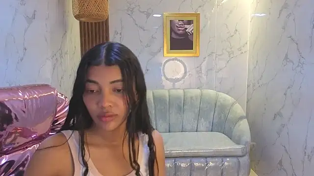 Snapshot of valentina_gomez_s chatting on June 2026 02:33:01 PM valentina gomez s online show from June 2026 02:33:01 PM