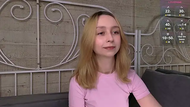 RachelVacsler online show from June 2026 03:45:02 PM