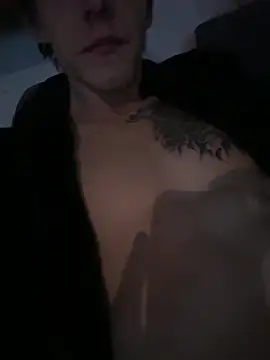 Kamil95PL online show from February 2026 03:18:01 AM