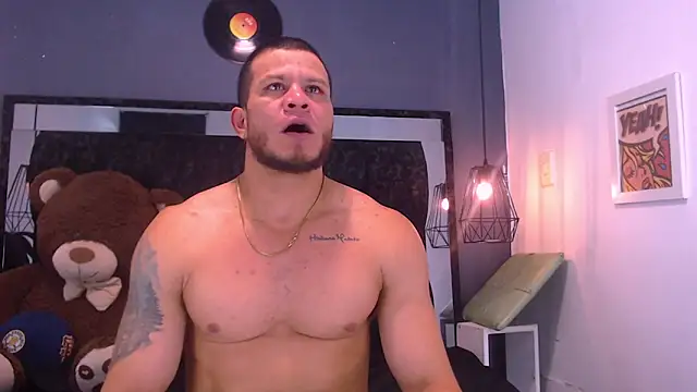 Maximiliano Stronge online show from June 2026 07:09:02 PM