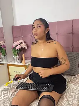 Snapshot of Gemafuckme chatting on May 2026 08:51:01 PM Gemafuckme online show from May 2026 08:51:01 PM