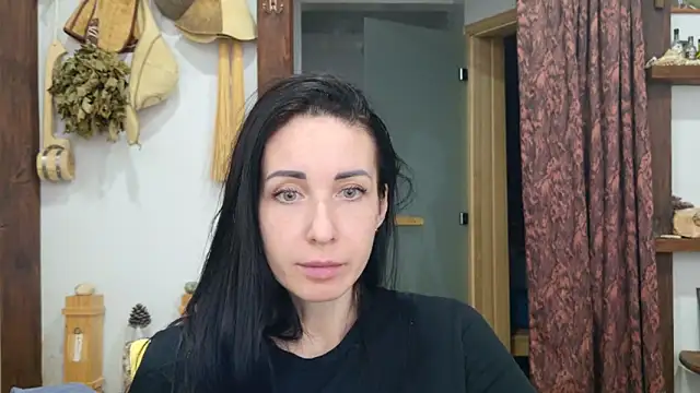 BouncySweety online show from April 2026 06:38:01 PM