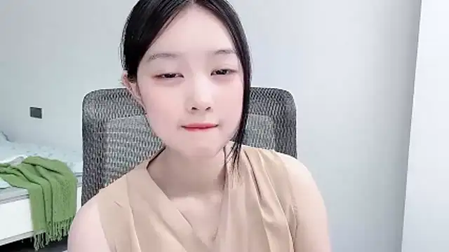 Snapshot of Yoyo33355 chatting on July 2026 03:20:02 AM Yoyo33355 online show from July 2026 03:20:02 AM