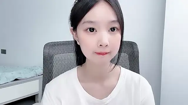 Snapshot of Yoyo33355 chatting on July 2026 11:16:02 AM Yoyo33355 online show from July 2026 11:16:02 AM