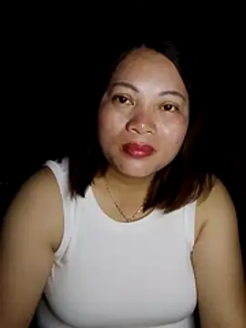 Snapshot of Qie_qir chatting on June 2026 03:31:02 AM Qie qir online show from June 2026 03:31:02 AM