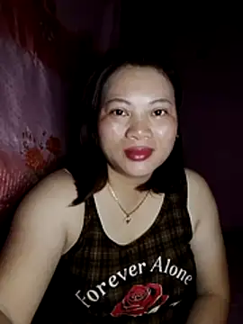 Snapshot of Qie_qir chatting on June 2026 08:55:02 AM Qie qir online show from June 2026 08:55:02 AM