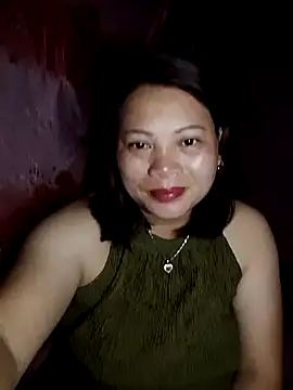 Snapshot of Qie_qir chatting on June 2026 04:16:02 PM Qie qir online show from June 2026 04:16:02 PM