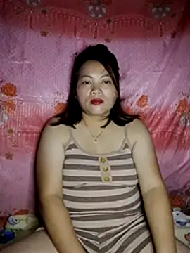 Snapshot of Qie_qir chatting on July 2026 02:54:01 PM Qie qir online show from July 2026 02:54:01 PM