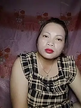 Snapshot of Qie_qir chatting on July 2026 03:22:01 PM Qie qir online show from July 2026 03:22:01 PM