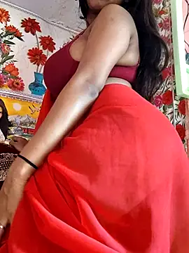 Snapshot of Miss_Fiza chatting on June 2026 11:01:02 AM Miss Fiza online show from June 2026 11:01:02 AM