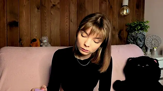 IvoryPesante online show from June 2026 09:11:02 AM