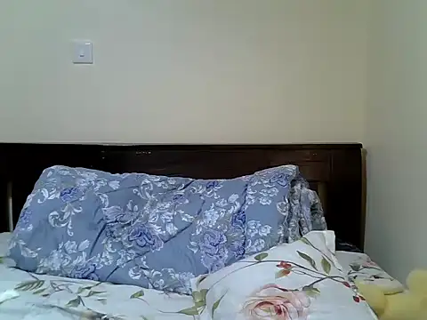 Flirrtballm online show from June 2026 07:36:01 AM