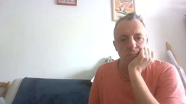 coucou9423 online show from June 2026 08:41:01 AM