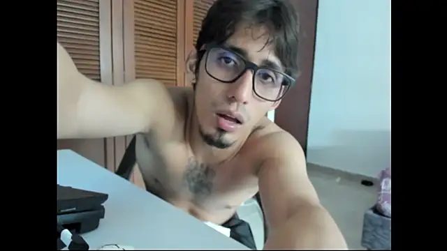 SrIncognito666 online show from June 2026 08:33:02 PM