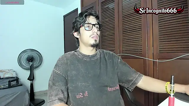SrIncognito666 online show from July 2026 02:53:02 AM