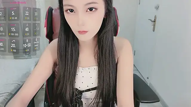 Snapshot of Vicki_Baby chatting on June 2026 03:05:01 PM Vicki Baby online show from June 2026 03:05:01 PM
