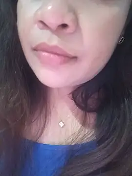 Snapshot of HabibteAna chatting on June 2026 06:29:01 PM HabibteAna online show from June 2026 06:29:01 PM