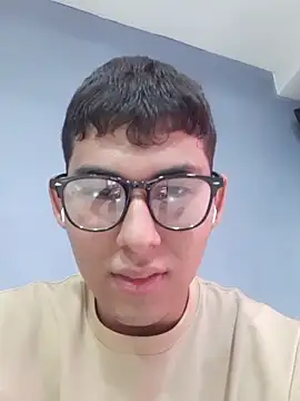 Snapshot of Mario_Solano chatting on June 2026 08:11:01 PM Mario Solano online show from June 2026 08:11:01 PM
