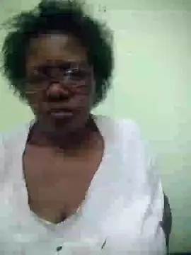 Snapshot of zeebighips chatting on July 2026 02:52:02 PM zeebighips online show from July 2026 02:52:02 PM