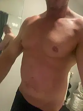 Deeee2384 online show from June 2026 10:52:02 PM