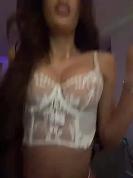 british ella online show from June 2026 10:56:02 PM