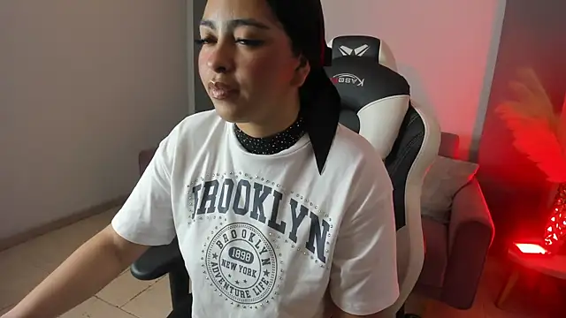 Snapshot of ameliaa_flame chatting on June 2026 04:08:01 AM ameliaa flame online show from June 2026 04:08:01 AM
