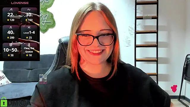 JuliNy x online show from July 2026 01:19:01 PM