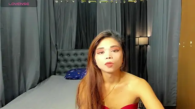 Snapshot of Valentina_lust chatting on May 2026 09:49:02 AM Valentina lust online show from May 2026 09:49:02 AM