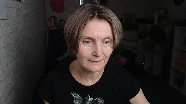 Snapshot of Mabel_Magic chatting on June 2026 06:04:01 AM Mabel Magic online show from June 2026 06:04:01 AM
