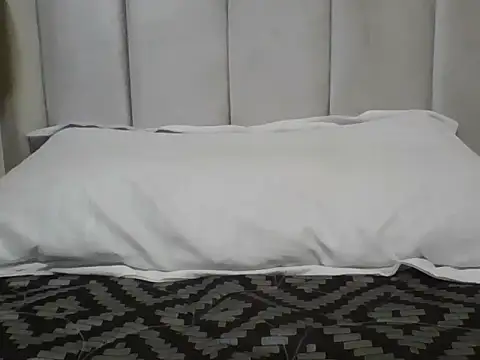 Snapshot of Hotbaddie1 chatting on June 2026 09:11:02 AM Hotbaddie1 online show from June 2026 09:11:02 AM