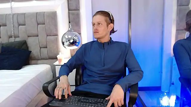 Snapshot of AnthonyStone_ chatting on June 2026 07:41:02 PM AnthonyStone online show from June 2026 07:41:02 PM
