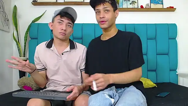 STRANGER BOYS online show from June 2026 11:20:02 PM