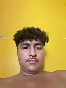 Snapshot of cannonWithMuscles chatting on June 2026 05:59:01 AM cannonWithMuscles online show from June 2026 05:59:01 AM