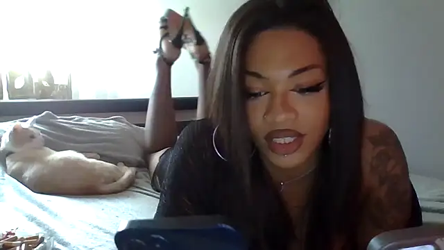 Loren4a online show from June 2026 05:46:01 PM