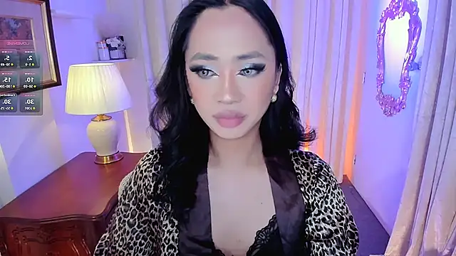 Snapshot of MS_SAMI chatting on June 2026 11:43:01 AM MS SAMI online show from June 2026 11:43:01 AM