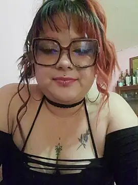 Snapshot of curvy_latina chatting on July 2026 09:46:02 PM curvy latina online show from July 2026 09:46:02 PM