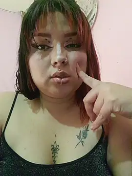 Snapshot of curvy_latina chatting on July 2026 07:13:02 PM curvy latina online show from July 2026 07:13:02 PM