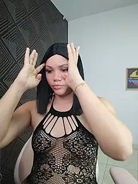 Snapshot of RoouseSiren chatting on June 2026 08:02:02 PM RoouseSiren online show from June 2026 08:02:02 PM