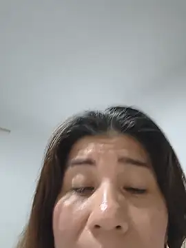 Snapshot of fire_mommy chatting on June 2026 12:32:02 AM fire mommy online show from June 2026 12:32:02 AM